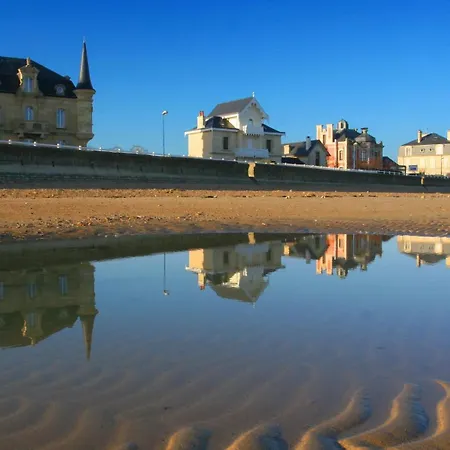 Les Remparts Spacieux 1 Er étage Rénové Joliment Décoré Bien équipé Plein Centre Proche Plages Du Débarquement Parking Gratuit à Proximité * Bayeux