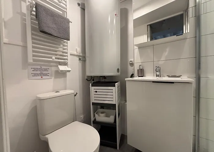 Διαμέρισμα Les Remparts Spacieux 1 Er Etage Renove Joliment Decore Bien Equipe Plein Centre Proche Plages Du Debarquement Parking Gratuit A Proximite *